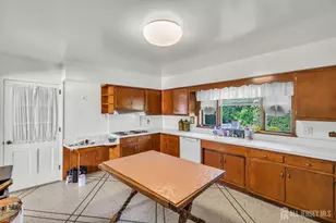 16 Stafford Rd, Colonia, NJ 07067 - Photo 15