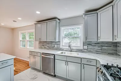 40 Brown Avenue, Iselin, NJ 08830 - Photo 21