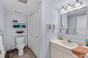 18 Rossmoor Dr, Monroe Township, NJ 08831 - Photo 11