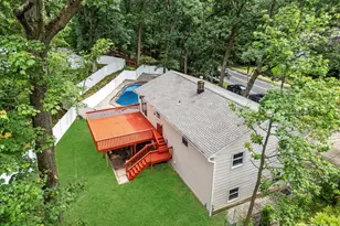 376 New Brunswick Ave, East Brunswick Township, NJ 08816 - Photo 27