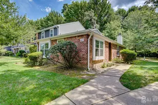 267 Constitution Cir, North Brunswick Township, NJ 08902 - Photo 3