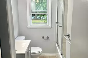 213 Temple Way, Colonia, NJ 07067 - Photo 9