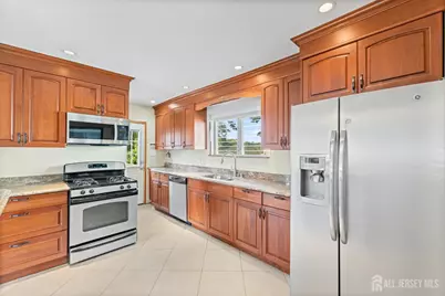 742 Dunellen Avenue, Dunellen, NJ 08812 - Photo 25