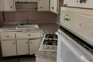 301 Shoreland Cir, Old Bridge Township, NJ 08879 - Photo 3