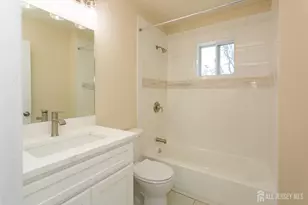 15 Bradley Dr, Edison, NJ 08817 - Photo 19
