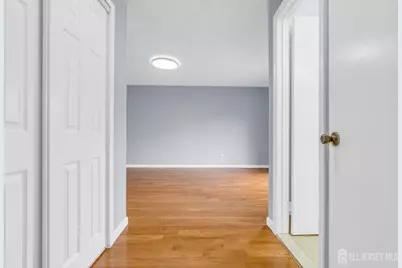 384 Westgate Drive, Edison, NJ 08820 - Photo 23