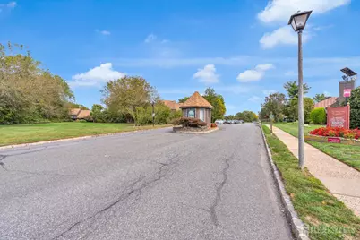 384 Westgate Drive, Edison, NJ 08820 - Photo 43