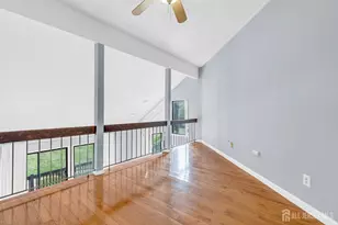 384 Westgate Dr, Edison, NJ 08820 - Photo 21