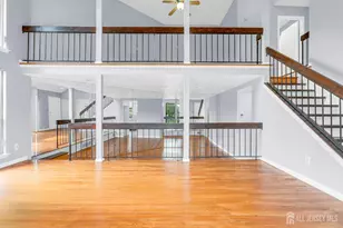 384 Westgate Dr, Edison, NJ 08820 - Photo 9