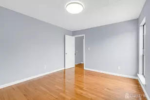 384 Westgate Dr, Edison, NJ 08820 - Photo 29