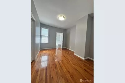 705 S 15th Street S, Newark, NJ 07103 - Photo 23