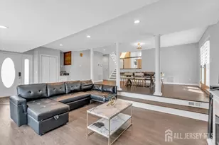 17 Thomas Rd, East Brunswick Township, NJ 08816 - Photo 7