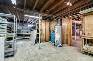 92 Lake View Blvd, Edison, NJ 08817 - Photo 33