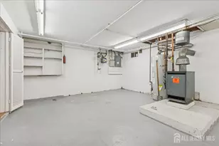 37 Ireland Ave, Edison, NJ 08837 - Photo 23