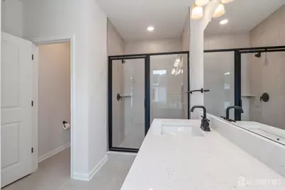 620 Sadie Circle, New Brunswick, NJ 08901 - Photo 27