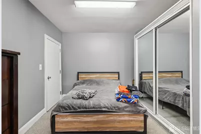 14 Spoganetz Avenue, Carteret, NJ 07008 - Photo 13