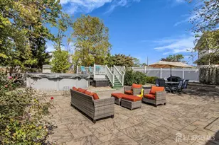 10 Cutter Ave, Edison, NJ 08820 - Photo 19