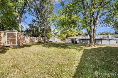 10 Cutter Avenue, Edison, NJ 08820 - Photo 23