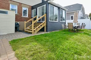 89 SE Rose St, Wood Ridge, NJ 07075 - Photo 41