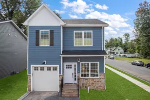 1762 S 2nd St, Piscataway Township, NJ 08854 - Photo 5