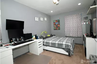 96 Brewster Circle, Old Bridge Township, NJ 08857 - Photo 21