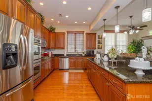 44 Kings Mill Rd, Monroe Township, NJ 08831 - Photo 9