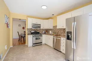 2502 Pheasant Run, South Brunswick Township, NJ 08852 - Photo 19