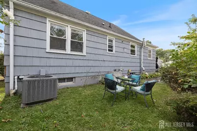 515 Beechwood Avenue, Roselle Park, NJ 07204 - Photo 35