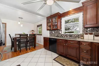 515 Beechwood Avenue, Roselle Park, NJ 07204 - Photo 9