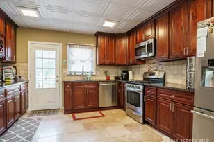 1387 Finnegans Ln, North Brunswick Township, NJ 08902 - Photo 5