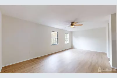 41 Aspen Drive, North Brunswick Township, NJ 08902 - Photo 9