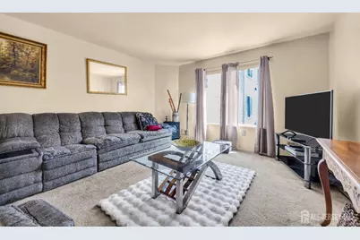 303 Holly Drive, Perth Amboy, NJ 08861 - Photo 5