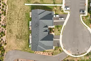 15 Pansy Ct, Franklin Township, NJ 08873 - Photo 39