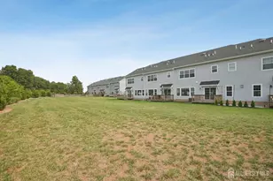 15 Pansy Ct, Franklin Township, NJ 08873 - Photo 35