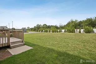 15 Pansy Ct, Franklin Township, NJ 08873 - Photo 33