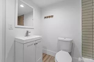 612 Hamilton St, Franklin Township, NJ 08873 - Photo 3