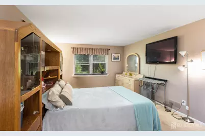 135 Beverly Hill Terr #B, Woodbridge Township, NJ 07095 - Photo 7