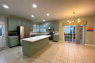 2 Hampshire Pl, Monroe Township, NJ 08831 - Photo 19