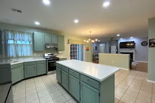 2 Hampshire Pl, Monroe Township, NJ 08831 - Photo 21