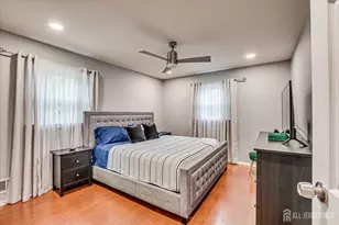 21 Norton Rd, East Brunswick Township, NJ 08816 - Photo 19