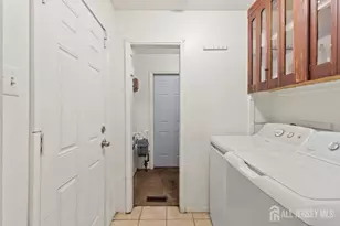 49 Fairmount Dr, Willingboro, NJ 08046 - Photo 13