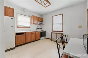 225 Irvington Ave, Franklin Township, NJ 08873 - Photo 11