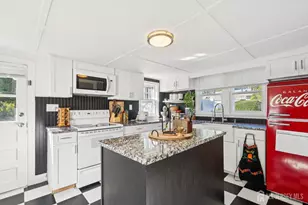385 Ridge Rd, South Brunswick Township, NJ 08810 - Photo 5