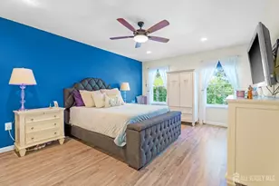 208 Daffodil Dr, Freehold, NJ 07728 - Photo 19