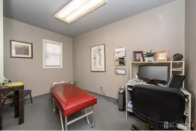 10 W 46th Street W, Bayonne, NJ 07002 - Photo 15