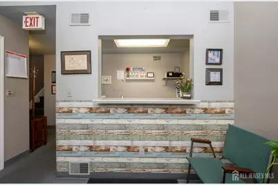 10 W 46th Street W, Bayonne, NJ 07002 - Photo 9