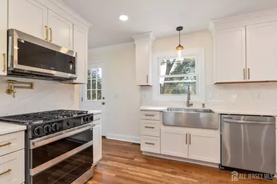 64 Ellison Road, Franklin Township, NJ 08873 - Photo 5