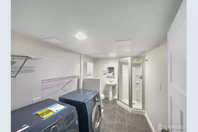 124 Lincoln Avenue, Colonia, NJ 07067 - Photo 15