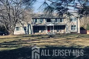 124 Taylor Mills Rd, Manalapan Township, NJ 07726 - Photo 1