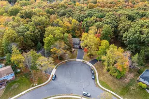 8 Woodmere Rd, North Brunswick Township, NJ 08902 - Photo 17